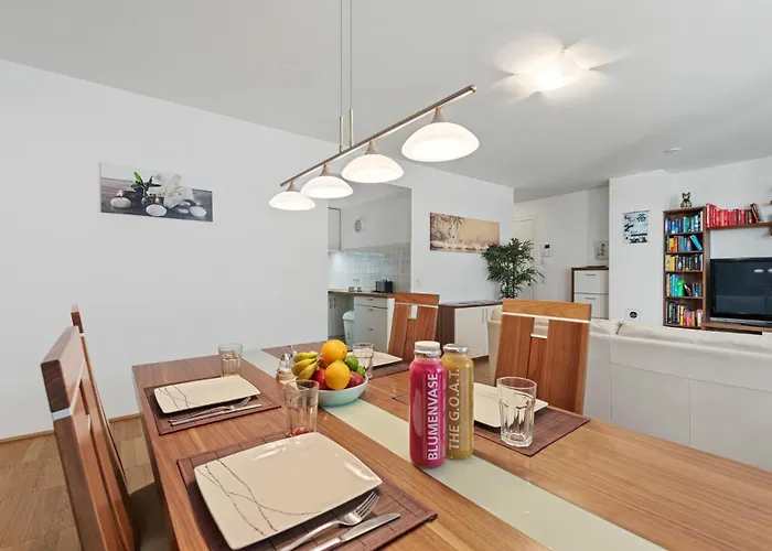 1 Bedroom, In The Center, Garage, Terrace Wenen